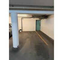 Komfortabler Tiefgaragenstellplatz in Höchberg - Eibelstadt