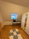 Foto - Einzelzimmer mit Mansarde in 2-Zimmer-WG