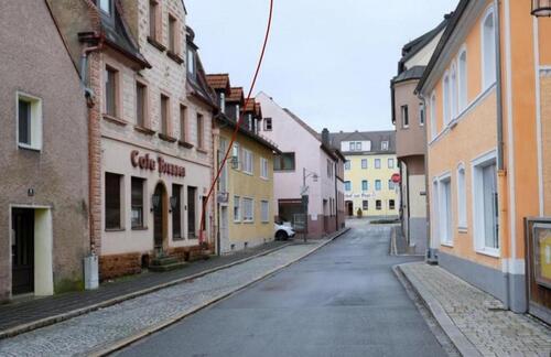 Foto - Altbauobjekt in Grafenwöhr - 11 Zimmer - provisionsfrei