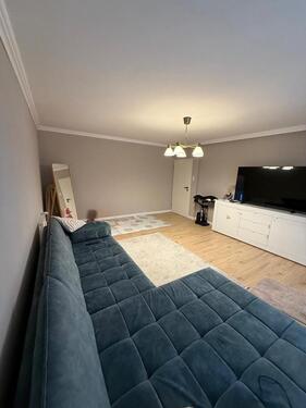 Foto - Sehr schöne 5 Zimmerwohnung , Bad GWC, Balkon, Garten u Garage