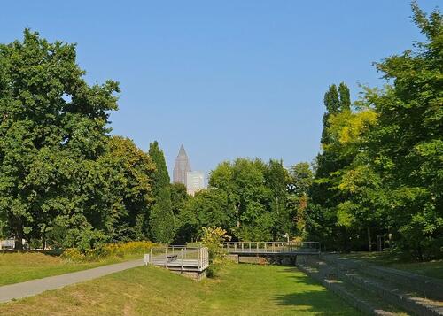 Foto - Helle Wohnung in Parklage im Rebstockviertel, provisionsfrei