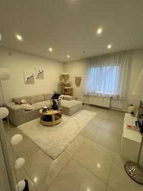 Foto - Nachmieter 2 Zimmer Single Wohnung vorausse Möbelübernahme