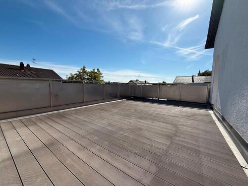 Foto - Geräumige 4 Zimmer Wohnung mit großer Terrasse in Seebach