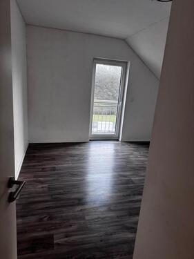 Foto - Dachgeschoßwohnung in Hünfelden zur Miete