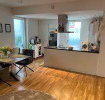 Zwischenmiete: moderne 2-Zimmerwohnung mit Terasse - Frankfurt am Main Nordend Ost