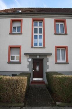 Foto - Bei VIVAWEST die Sonnenstrahlen auf dem eigenen Balkon genießen.