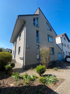 Foto - Helle 3 Zimmer Dachgeschoss Atelierwohnung in Kaarst Büttgen