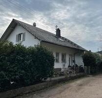 Einfamilienhaus + Einliegerwohnung großer Garten in Ebersteinburg - Baden-Baden