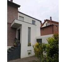 Provisionsfrei: Modernisierte DHH in Herne – 128m², Kamin, Garage