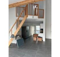 Helle OG-Wohnung - 1.250,00 EUR Kaltmiete, in Dombühl (PLZ: 91601)