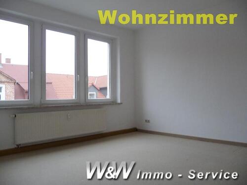 Foto - 2 Zimmer im Dach - 300,00 EUR Kaltmiete,