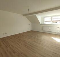 Großzügig geschnittene 4-Zimmer-Dachgeschosswohnung in der Innenstadt von Lünen