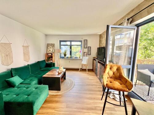 Foto - 2-Zimmer-Wohnung in Elbnähe mit Balkon, Einbauküche und Tiefgarage