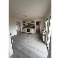 2-Zimmer-Wohnung (teilmöbliert) mit kl Balkon in Regulshausen - Idar-Oberstein