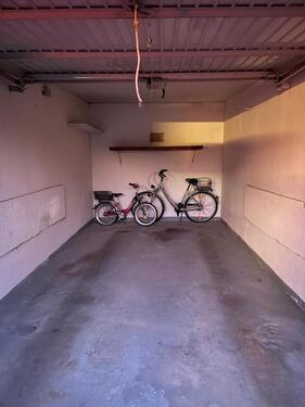 Foto - Garage zu vermieten - 90,00&nbsp;EUR Miete,