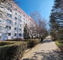 **FRISCH RENOVIERT**3-Zimmer-Wohnung Balkon 2.Etage Bad mit Wanne ab 16.12.2025 - Leipzig West