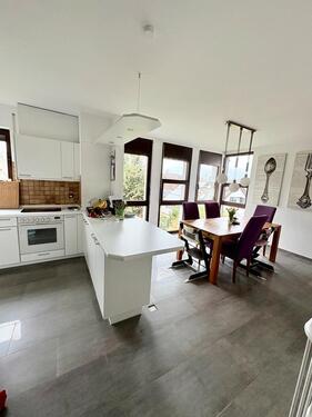 Foto - Provisionsfreie 4,5 Zimmerwohnung mit Garten und Garage