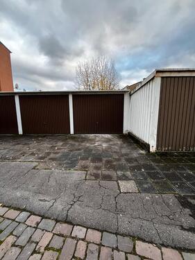 Foto - Garage + Stellplatz zu vermieten