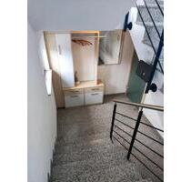 Wohnung 45m² + BüroAtelier 23m² an weibliche Einzelperson - Gäufelden