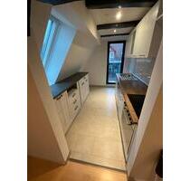 Dachgeschoss-Loft mit großer Terrasse - Karben