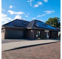 Bungalow mit Pool PV-Anlage und offener Galerie - Stemwede