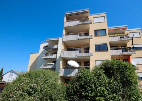 Foto - Top gepflegte 2,5-3 Zi. Wohnung mit Balkon & Stellplatz