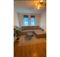 2 Zi-Wohnung in SüdMöbiliert - 980,00&nbsp;EUR Kaltmiete, ca.&nbsp; 35,00&nbsp;m&sup2; in Stuttgart (PLZ: 70199) Stuttgart-Süd