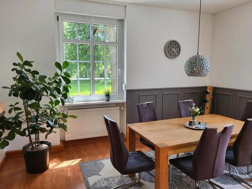 Foto - Helle 4-Zimmer-Wohnung - 590,00&nbsp;EUR Kaltmiete, ca.&nbsp; 91,00&nbsp;m&sup2;