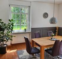 Helle 4-Zimmer-Wohnung - 590,00&nbsp;EUR Kaltmiete, ca.&nbsp; 91,00&nbsp;m&sup2; in Kirchheim (PLZ: 36275)