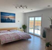 Doppelzimmer mit Bad und Küchenbenutzung in den Sommerferien - Aiterhofen