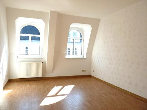 Foto - Helle 2-Raum-Dachgeschoss-Wohnung im Stadtzentrum