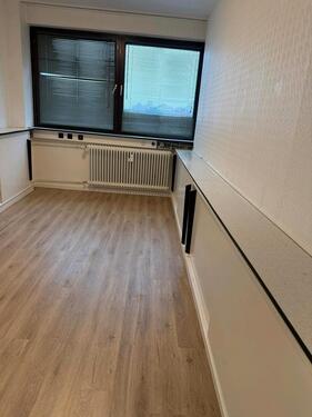 Foto - Büroraum 1.OG 18 qm Kronberg-Oberhöchstadt ab sofort zu vermieten