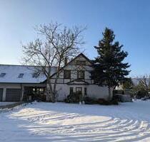 Haus in ruhiger Lage - 639.000,00&nbsp;EUR Kaufpreis, ca.&nbsp; 200,00&nbsp;m&sup2; in Röttenbach (PLZ: 91341)