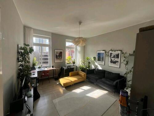 Foto - Untermiete - Möblierte 2-Zimmer-Altbauwohnung in Lornsenstraße