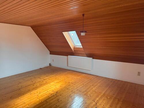 Foto - 3 Zimmer Dachgeschoßwohnung in Rottenburg an der Laaber