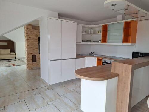 Foto - Dachgeschoßwohnung in Zwickau zur Miete
