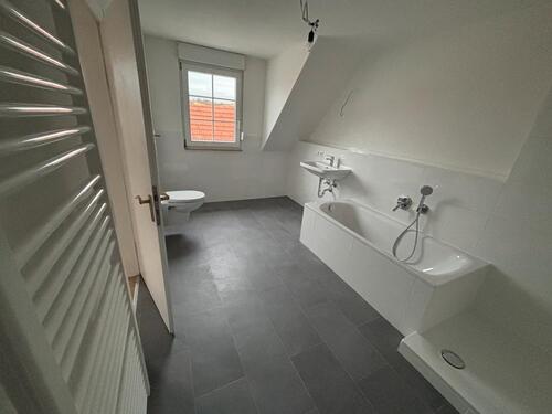 Foto - Haus zur Miete - 1.600,00&nbsp;EUR Kaltmiete, ca.&nbsp; 130,00&nbsp;m&sup2;