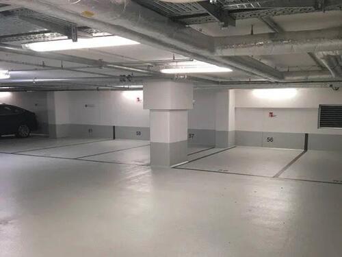 Foto - Tiefgaragen Parkplatz in Höchst Elektroanschluss zu vermieten
