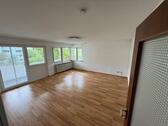 Foto - Ab sofort: 2,5 Zimmer Wohnung in Mörfelden zu vermieten