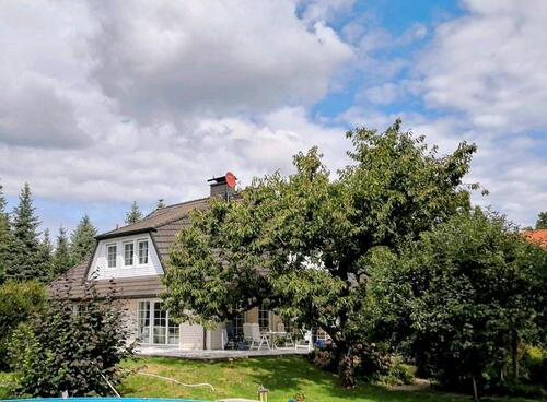 Foto - Sehr großzügiges Einfamilienhaus (freistehend) zu verkaufen