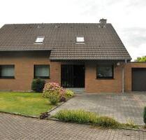 Einfamilienhaus mit Einliegerwohnung - Beckum