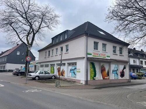 Foto - geräumiges Ladenlokal in Wohngebiet mit Stellplätzen