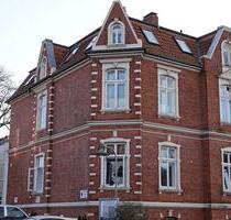 Einladende Altbauwohnung im historischen Gebäude in guter Innenstadtlage! - Aurich