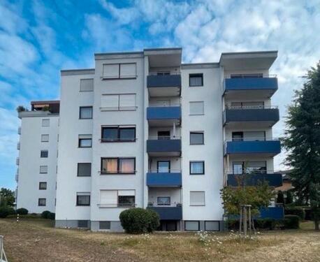 Foto - VON PRIVAT 3+1 Zimmer-Wohnung mit Balkon, Hobbyraum, Abstellraum