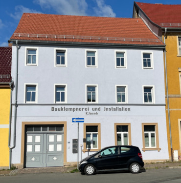 Foto - Provisionsfrei: Kernsaniertes MFH (3WE, Dachterrasse, Wärmepumpe)