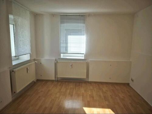 Foto - EG Wohnung Reichenbach 45qm altersgerecht 245KM + NK prov.frei