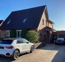 Hier ist alles tip top! Wärmepumpe, PV Anlage, A+ Energiestandard - Burg (Dithmarschen)