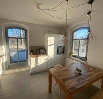 3-Zimmer-Wohnung mit großer Sonnen-Terrasse in Altchemnitz