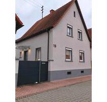 Modernisiertes EFH mit PV-Anlage & 6 Zimmern in Böhl - Böhl-Iggelheim