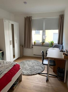 Foto - Gießen Schönes WG Zimmer Nähe Marktplatz
